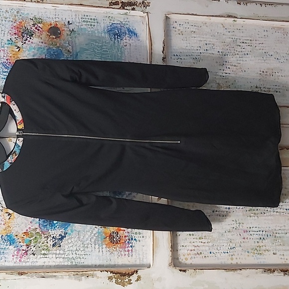 Twentycluny Dress - Picture 5 of 11